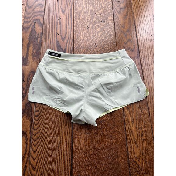 The North Face Summer Light 2.5" Shorts Astro Lime Mist Women’s Large NWT - Picture 3 of 7